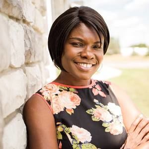 Meet your Posher, Joyce